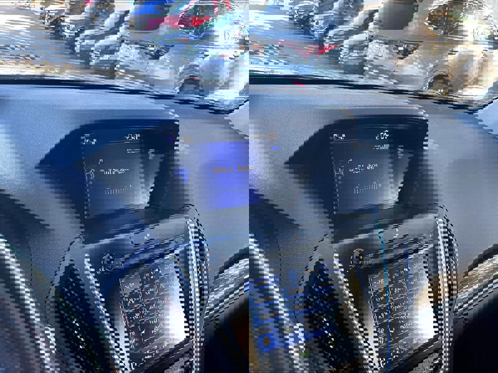 Used 2017 Acura MDX SH-AWD image 23