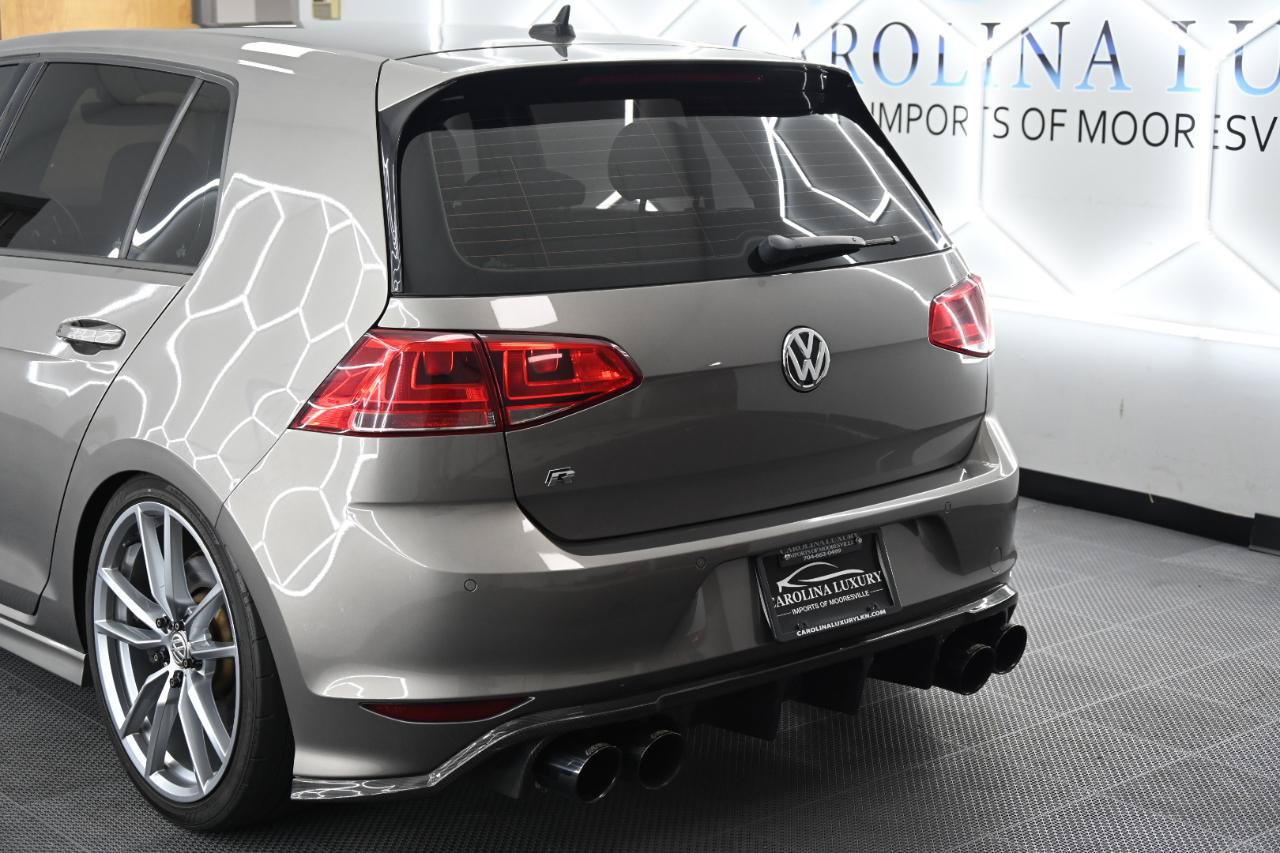 Used 2017 Volkswagen Golf R 4-Door AWD/4WD image 14