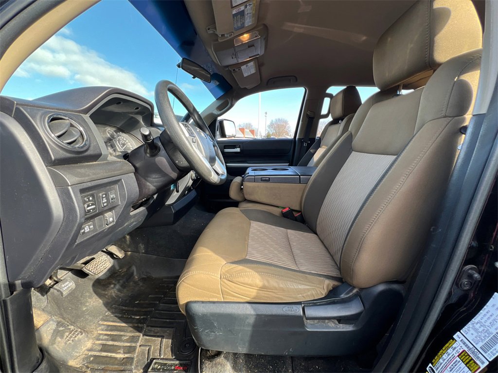 Used 2017 Toyota Tundra SR5 image 24