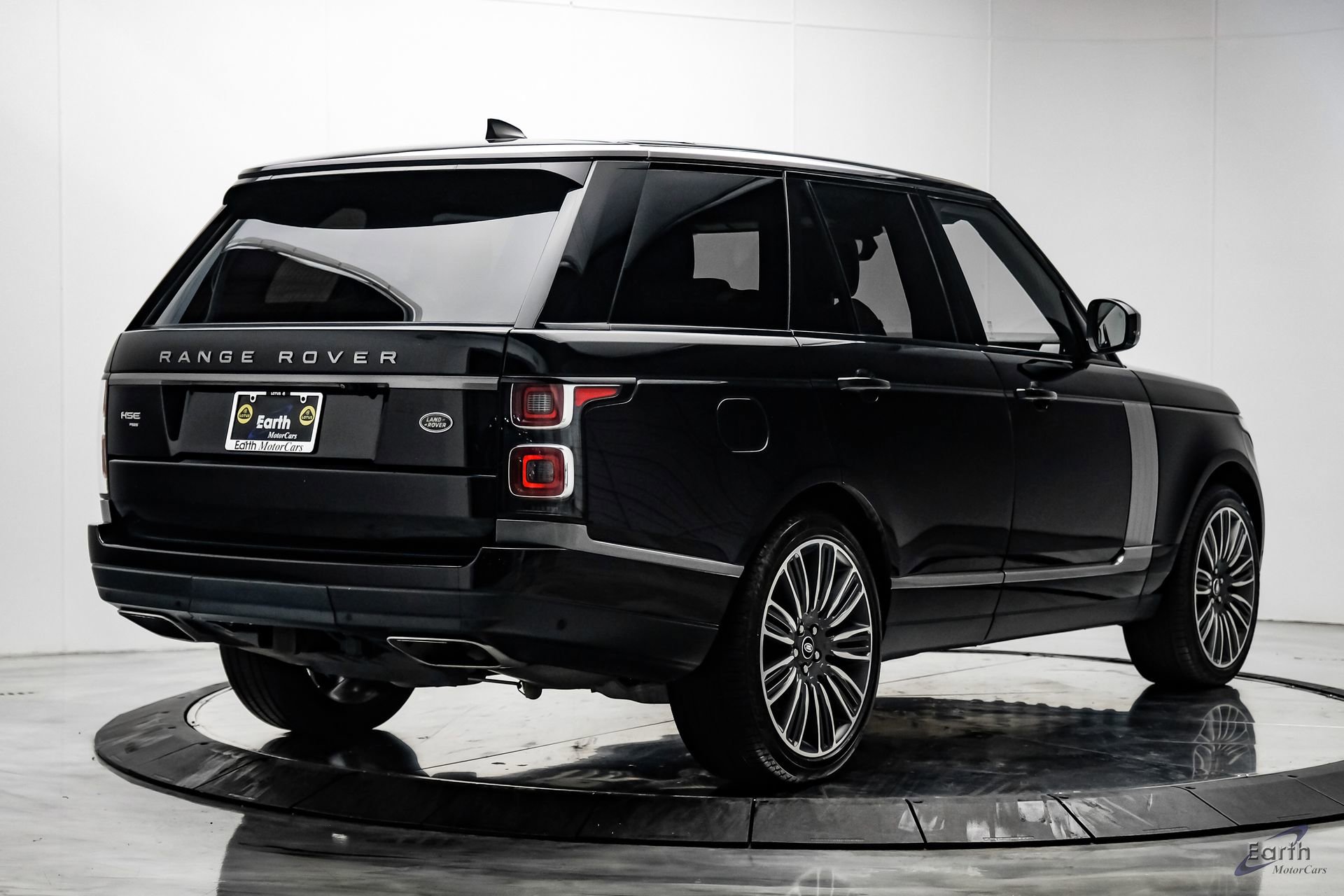 Used 2022 Land Rover Range Rover P525 Westminster Edition AWD/4WD image 17