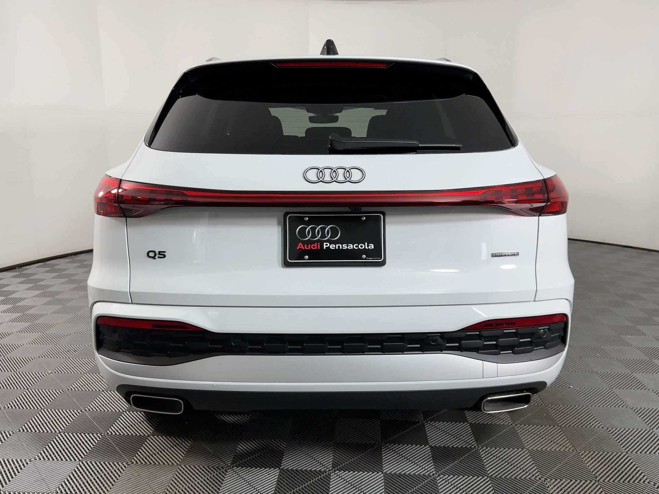 New 2025 Audi Q5 Premium Plus image 9
