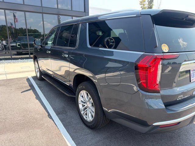 Used 2021 GMC Yukon XL SLT w/ SLT Premium Package RWD image 23