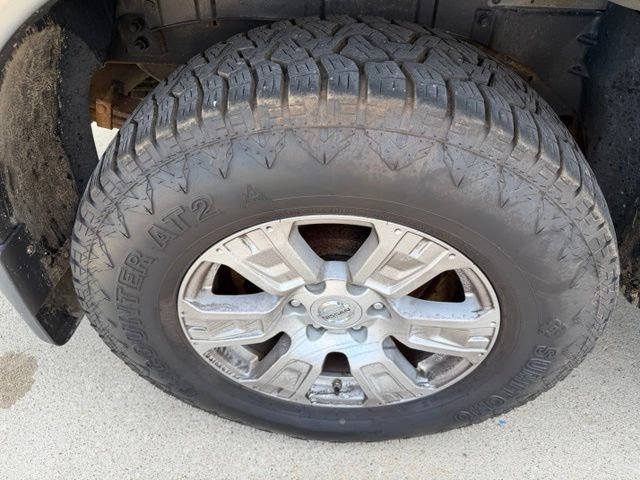 Used 2017 Nissan Titan S AWD/4WD image 9