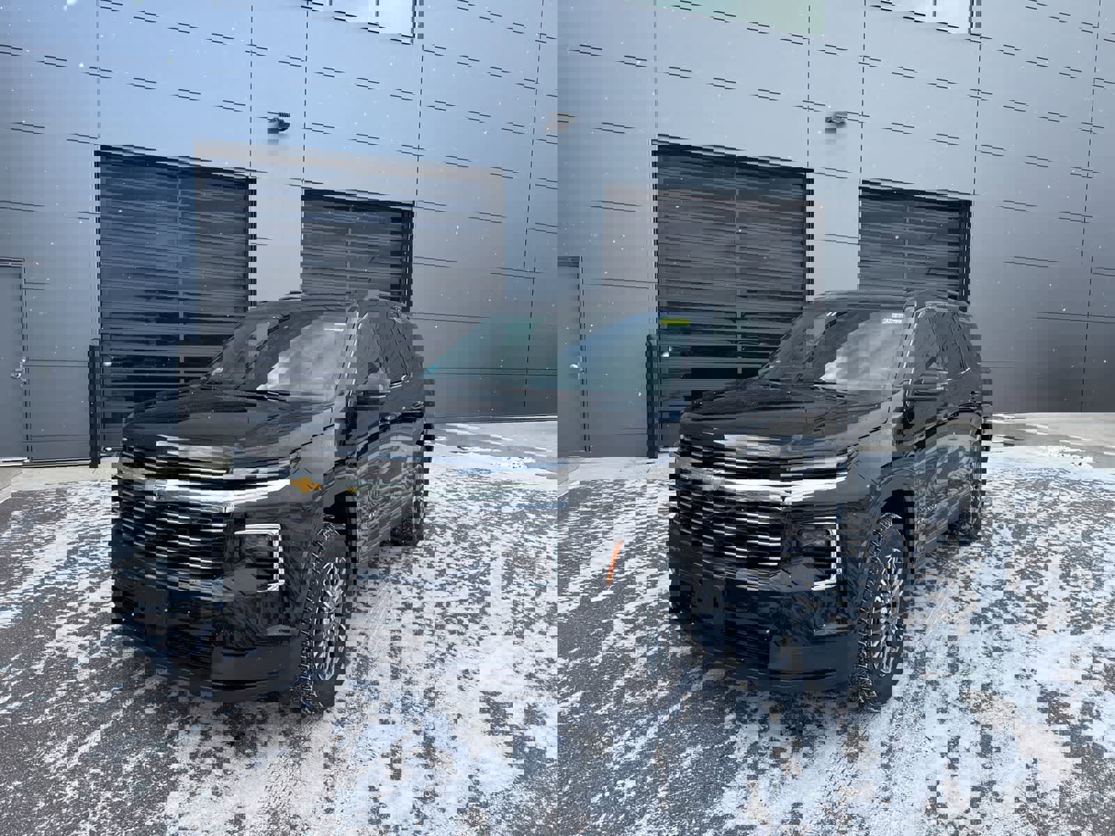 Used 2024 Chevrolet Traverse LT