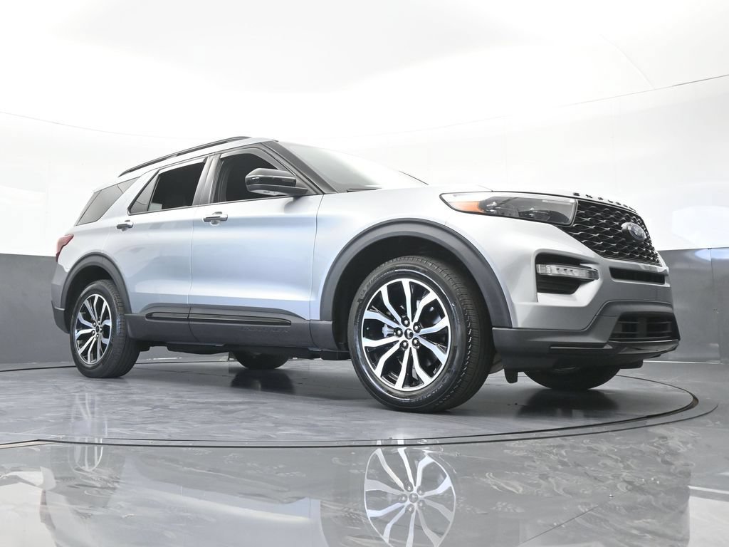 Used 2023 Ford Explorer ST AWD/4WD image 69