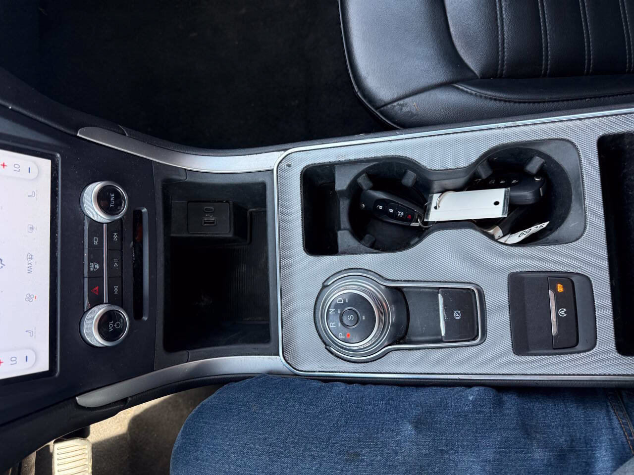 Used 2022 Ford Edge SEL AWD/4WD image 24