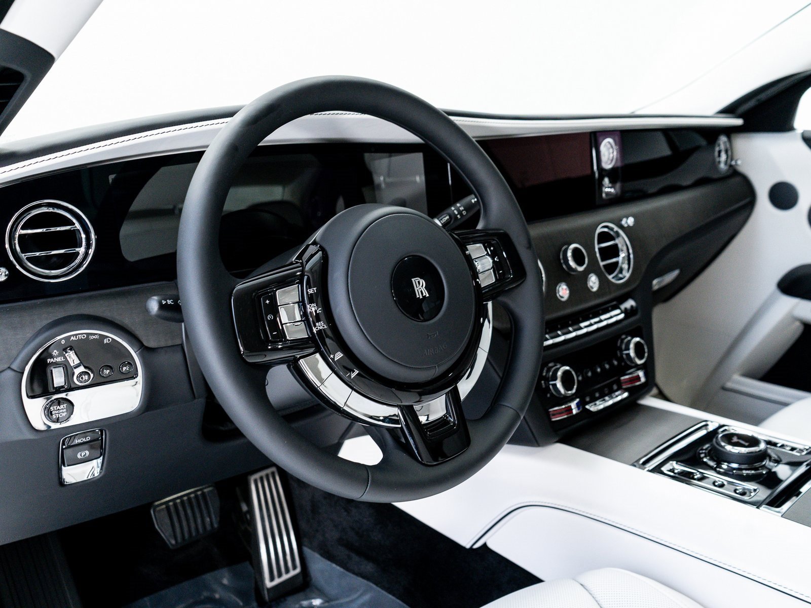 New 2025 Rolls-Royce Ghost image 15
