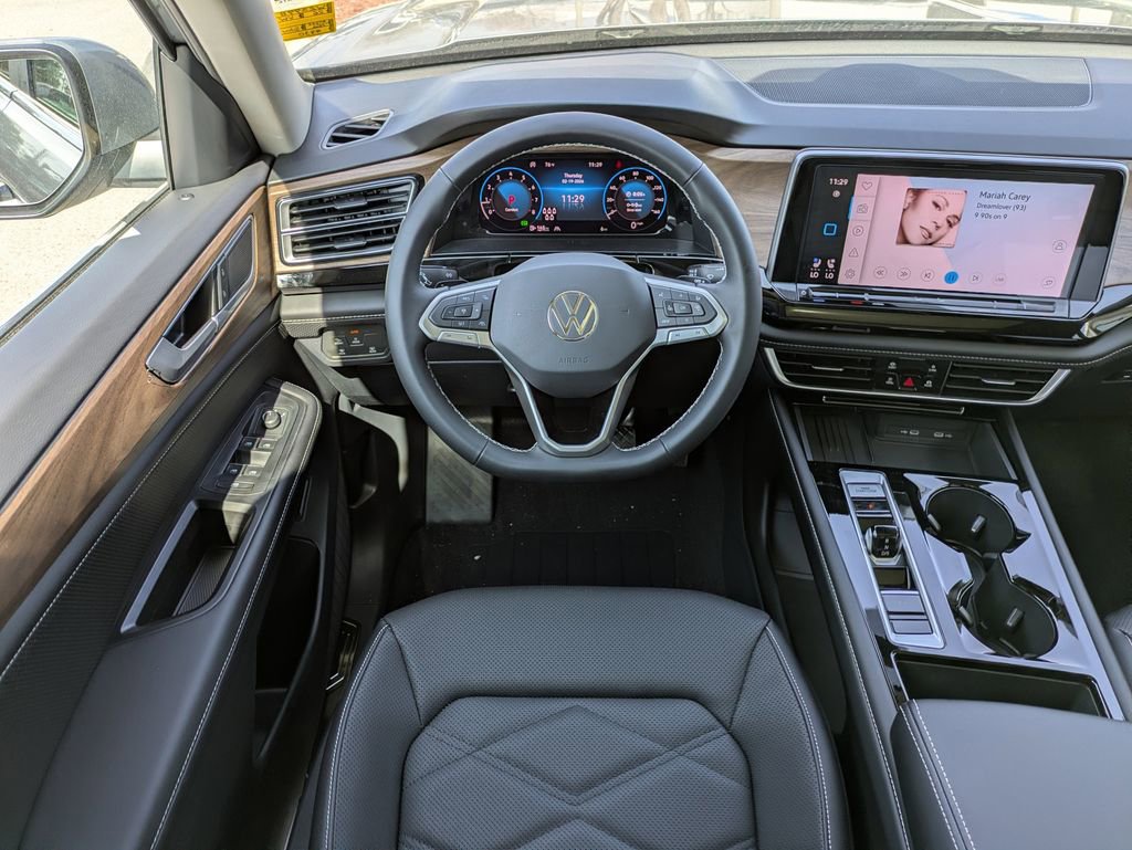 New 2026 Volkswagen Atlas SE FWD image 20