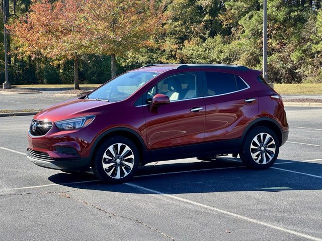 Used 2022 Buick Encore Preferred w/ Safety Package image 2