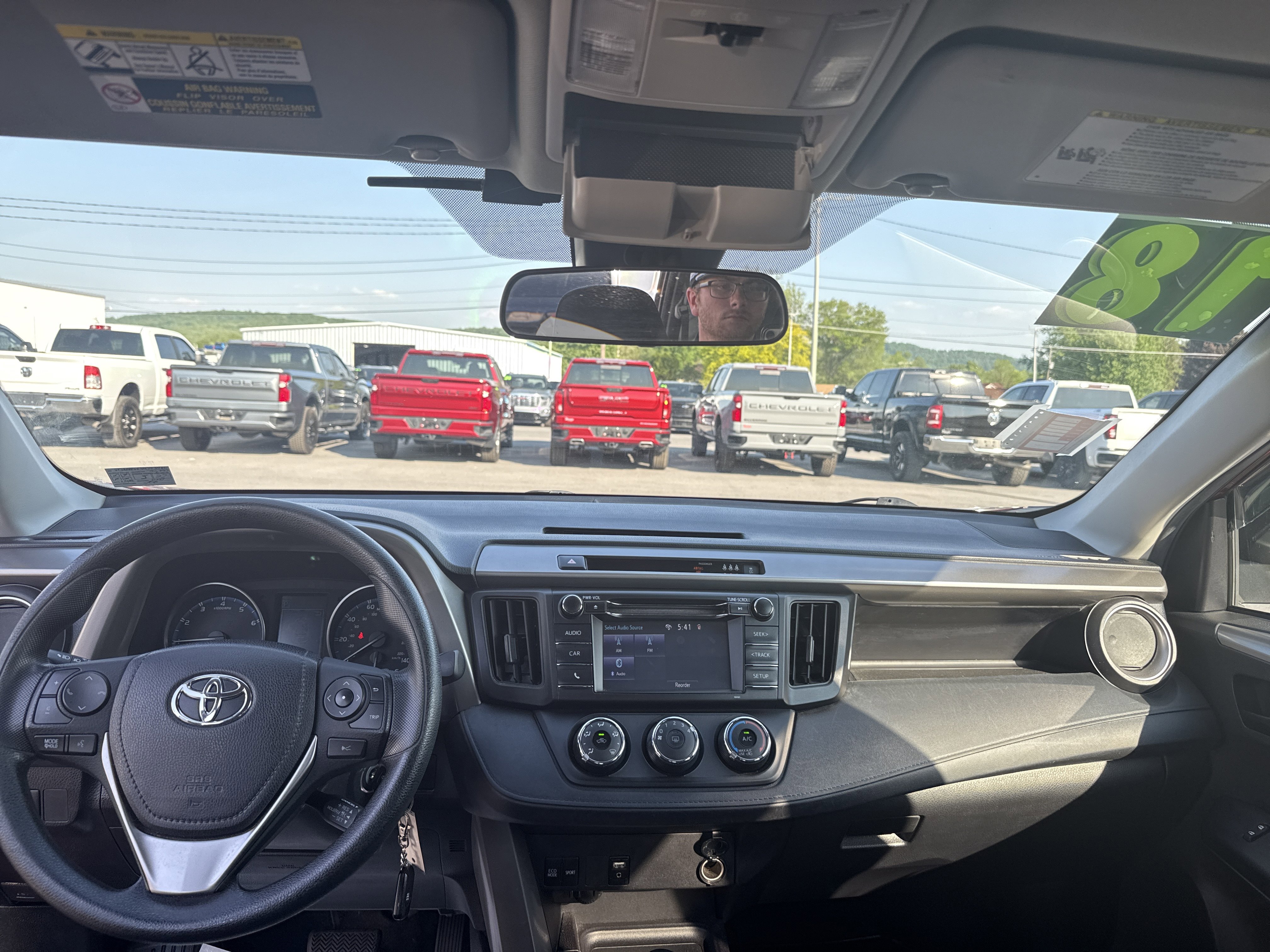 Used 2018 Toyota RAV4 LE w/ All Weather Liner Package AWD/4WD image 13
