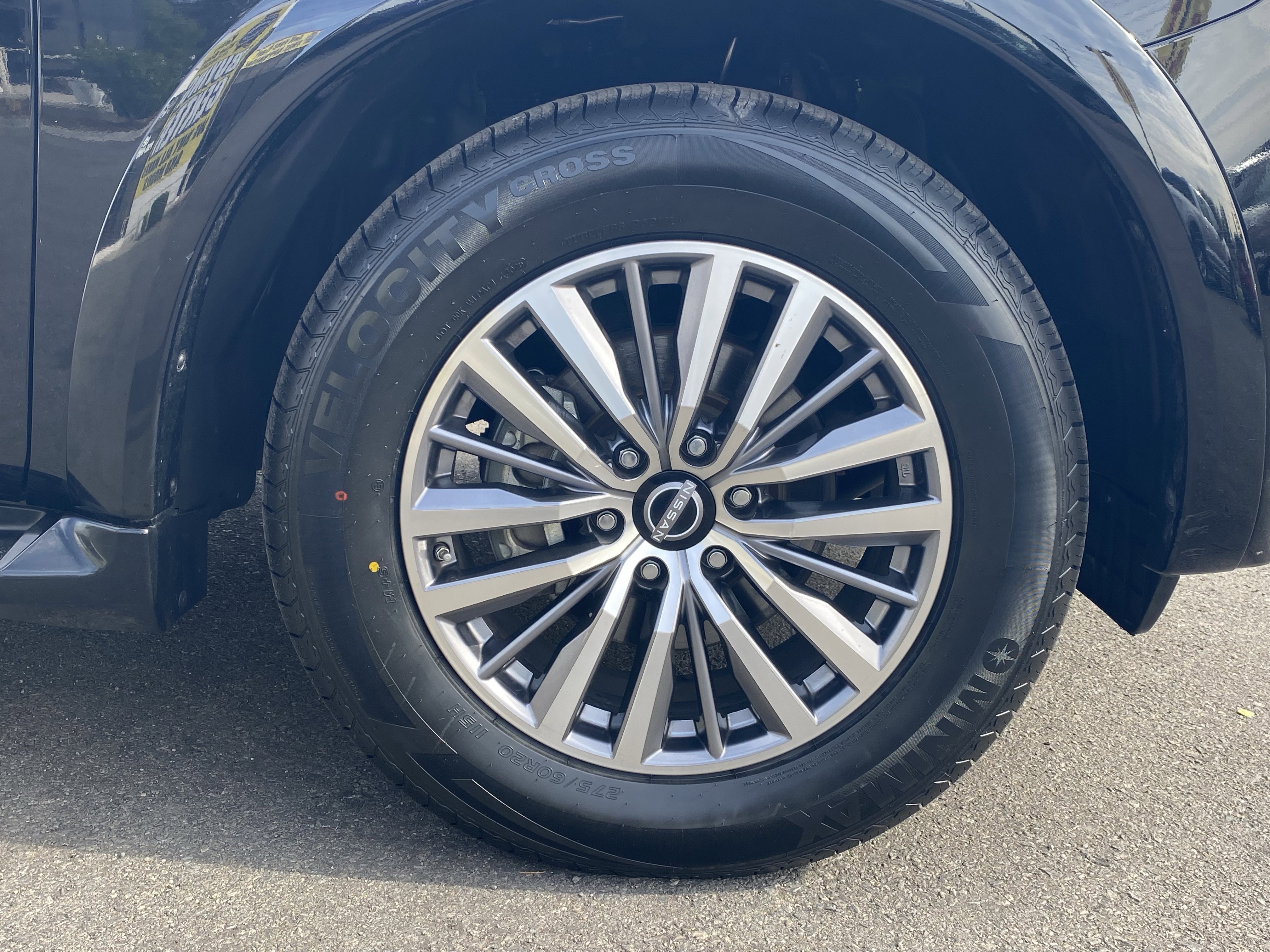 Used 2023 Nissan Armada SL image 9