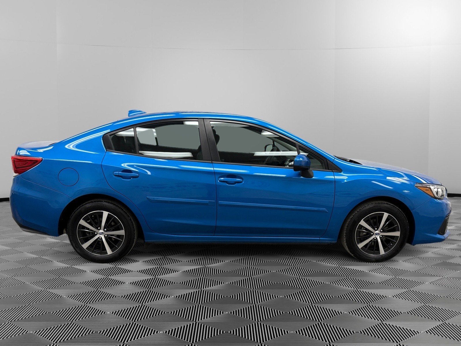 Used 2023 Subaru Impreza Premium image 6