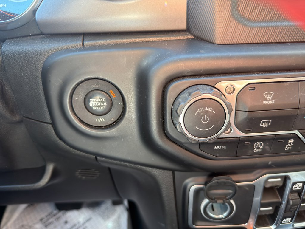 Used 2021 Jeep Wrangler Unlimited Sport image 34