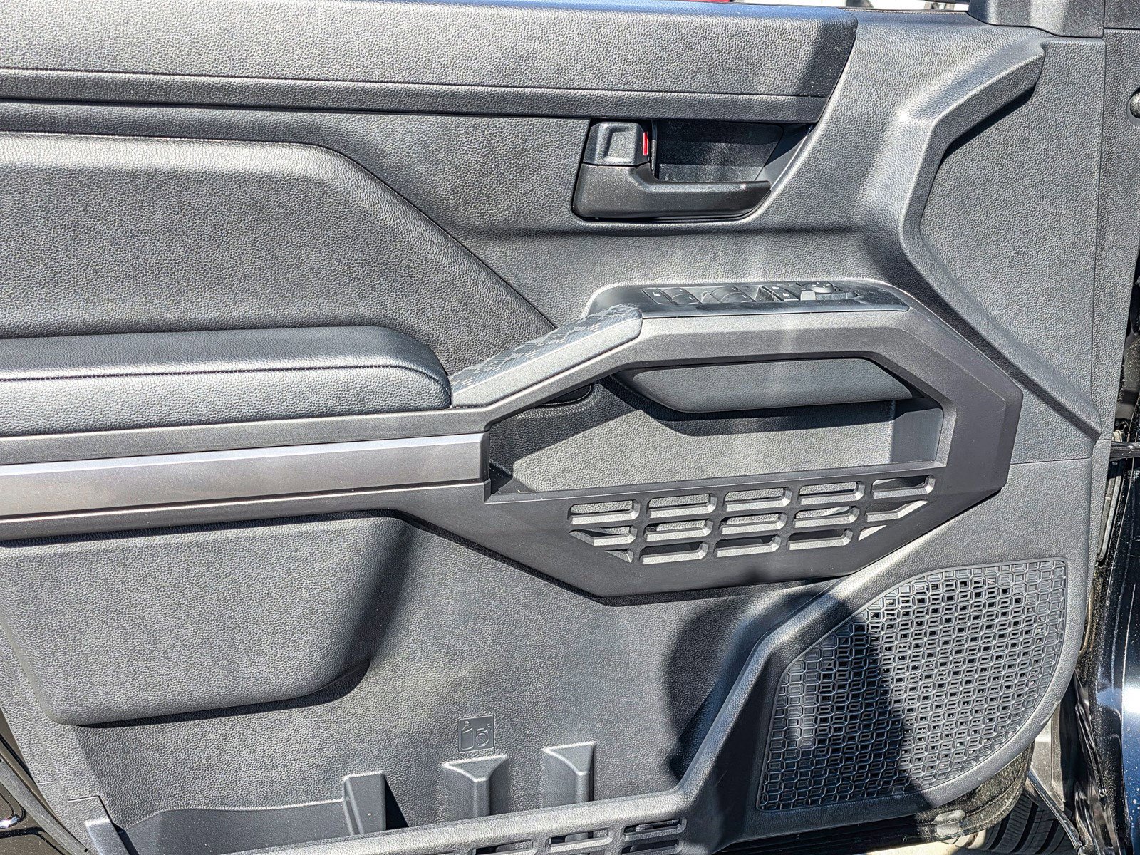 New 2026 Toyota Tacoma SR5 image 25