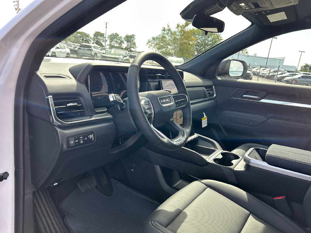 New 2027 GMC Terrain Elevation w/ Elevation Premium Package AWD/4WD image 19