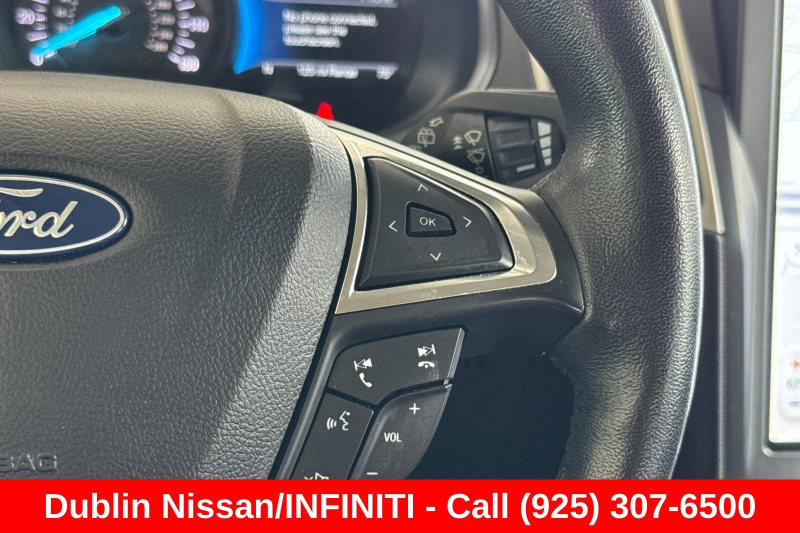 Used 2023 Ford Edge SEL w/ Convenience Package AWD/4WD image 39