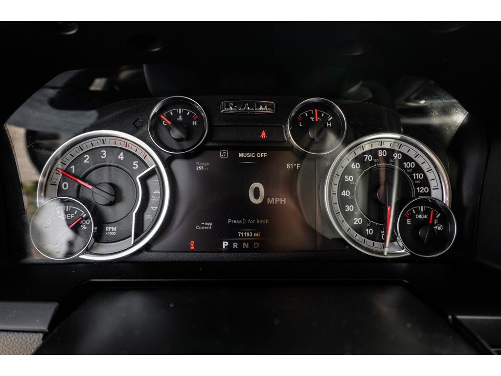 Used 2018 RAM 2500 Laramie w/ Sport Appearance Group image 19