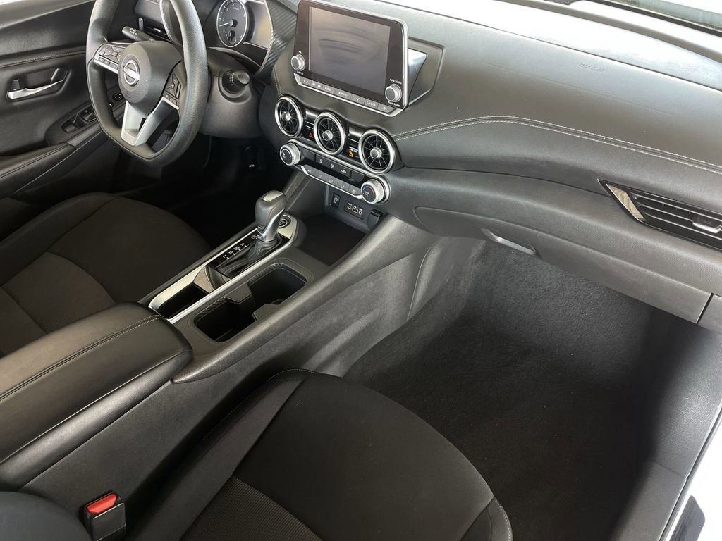 Used 2024 Nissan Sentra SV w/ Trunk Package image 27