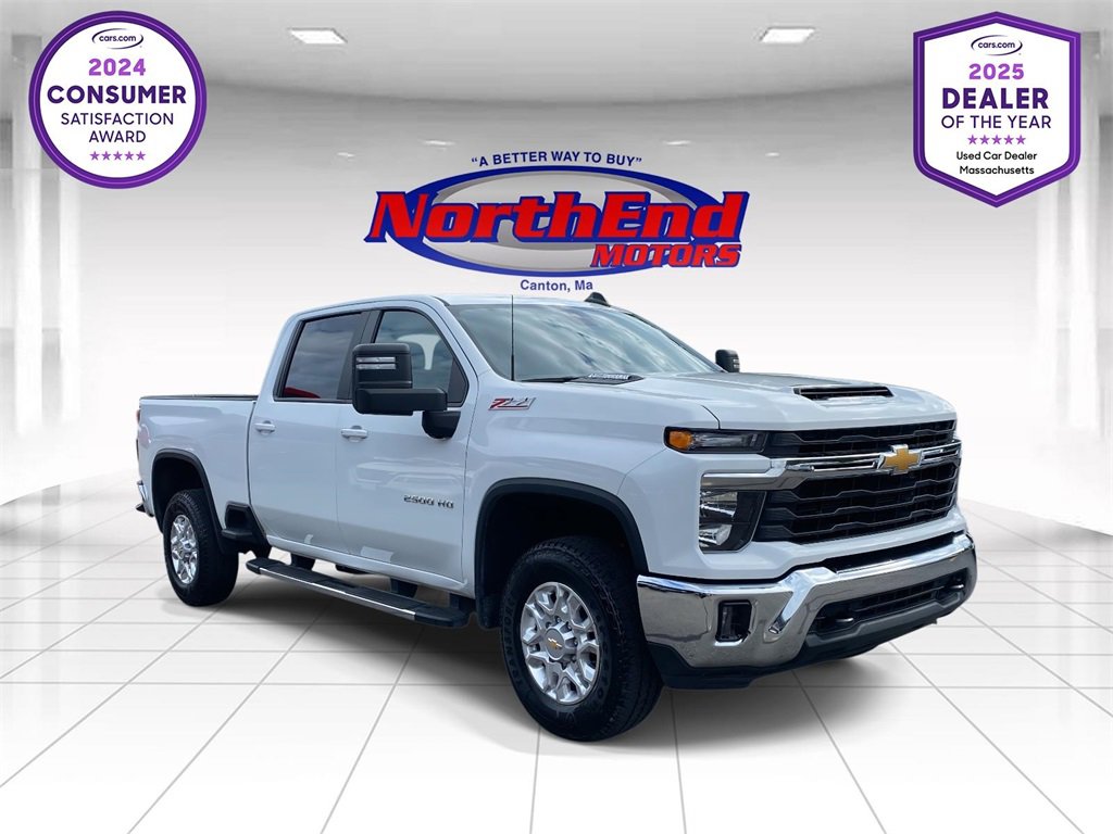 Used 2024 Chevrolet Silverado 2500 LT image 1