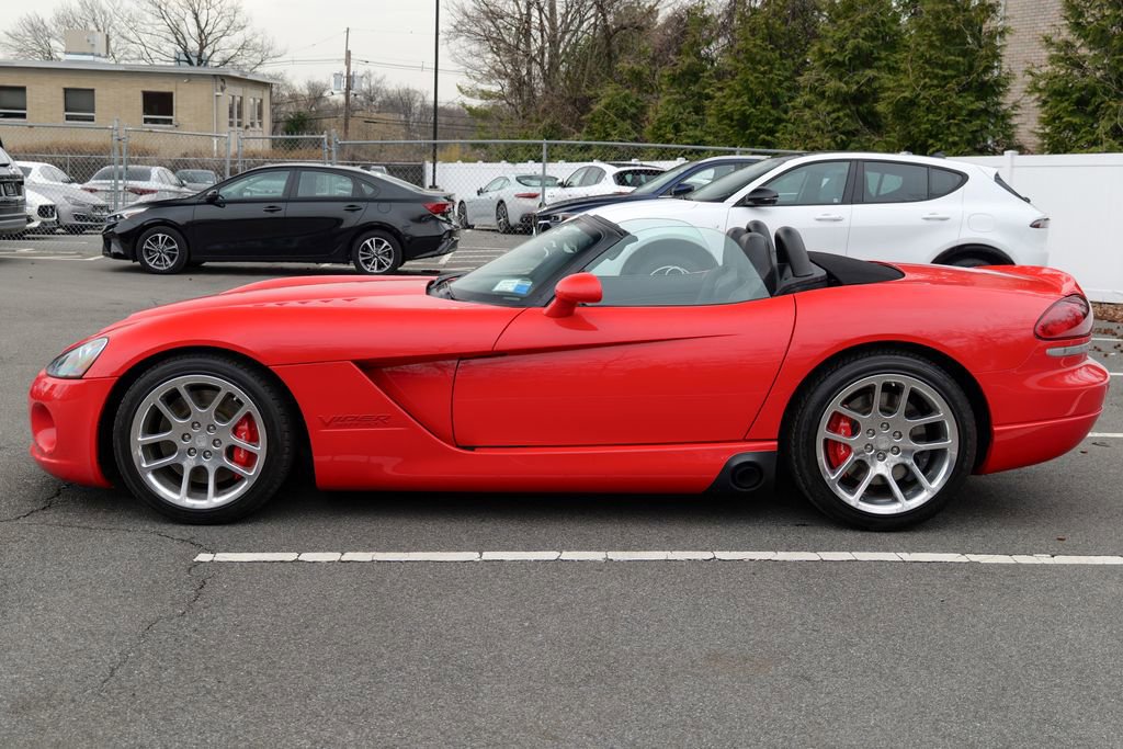 Used 2004 Dodge Viper SRT-10 image 12