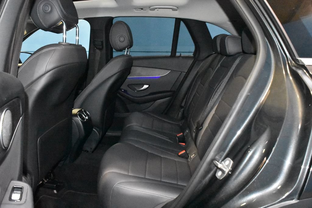 Used 2020 Mercedes-Benz GLC 300 4MATIC image 21