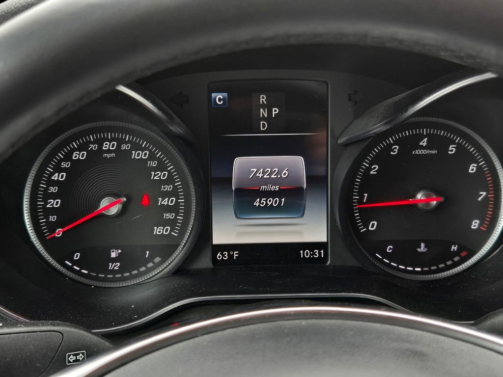 Used 2019 Mercedes-Benz GLC 300 4MATIC Coupe image 33