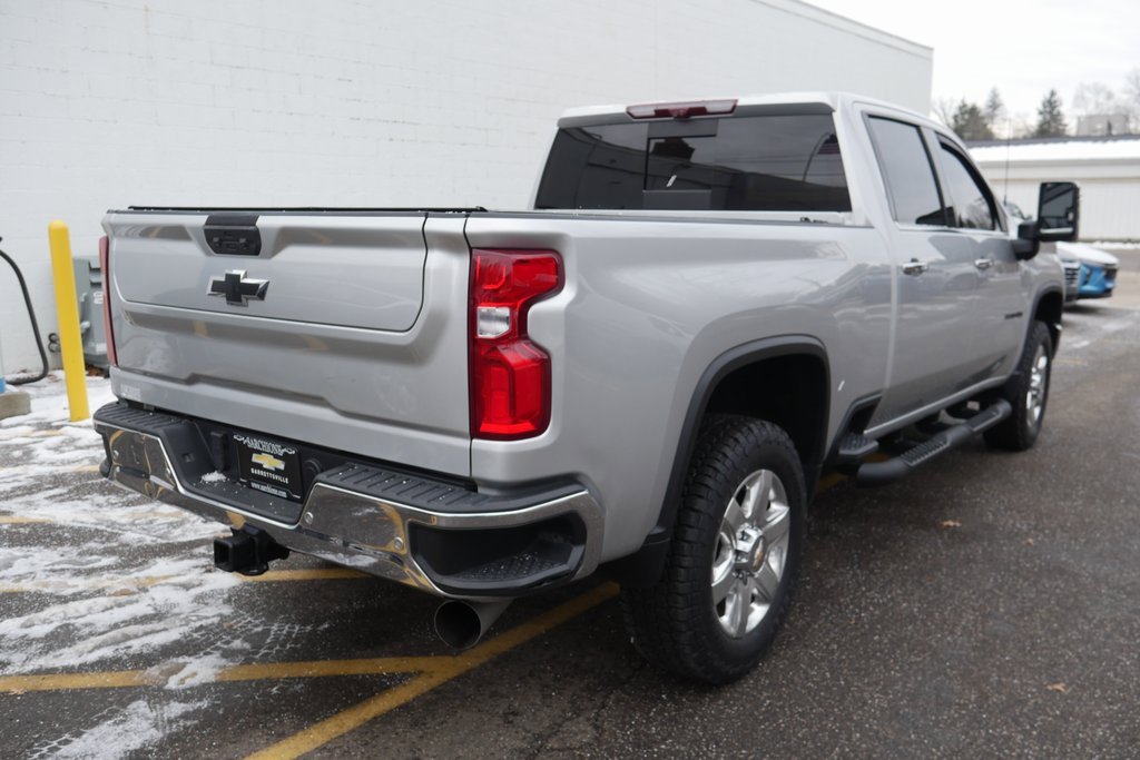 Used 2022 Chevrolet Silverado 3500 LTZ w/ LTZ Premium Package image 7