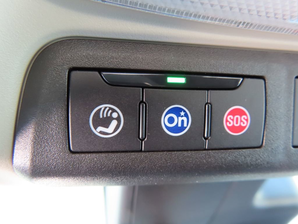 Certified 2024 Buick Encore GX Sport Touring image 8