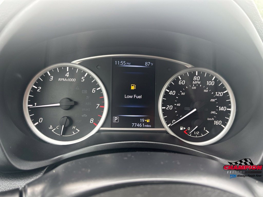 Used 2017 Nissan Sentra SV FWD image 18
