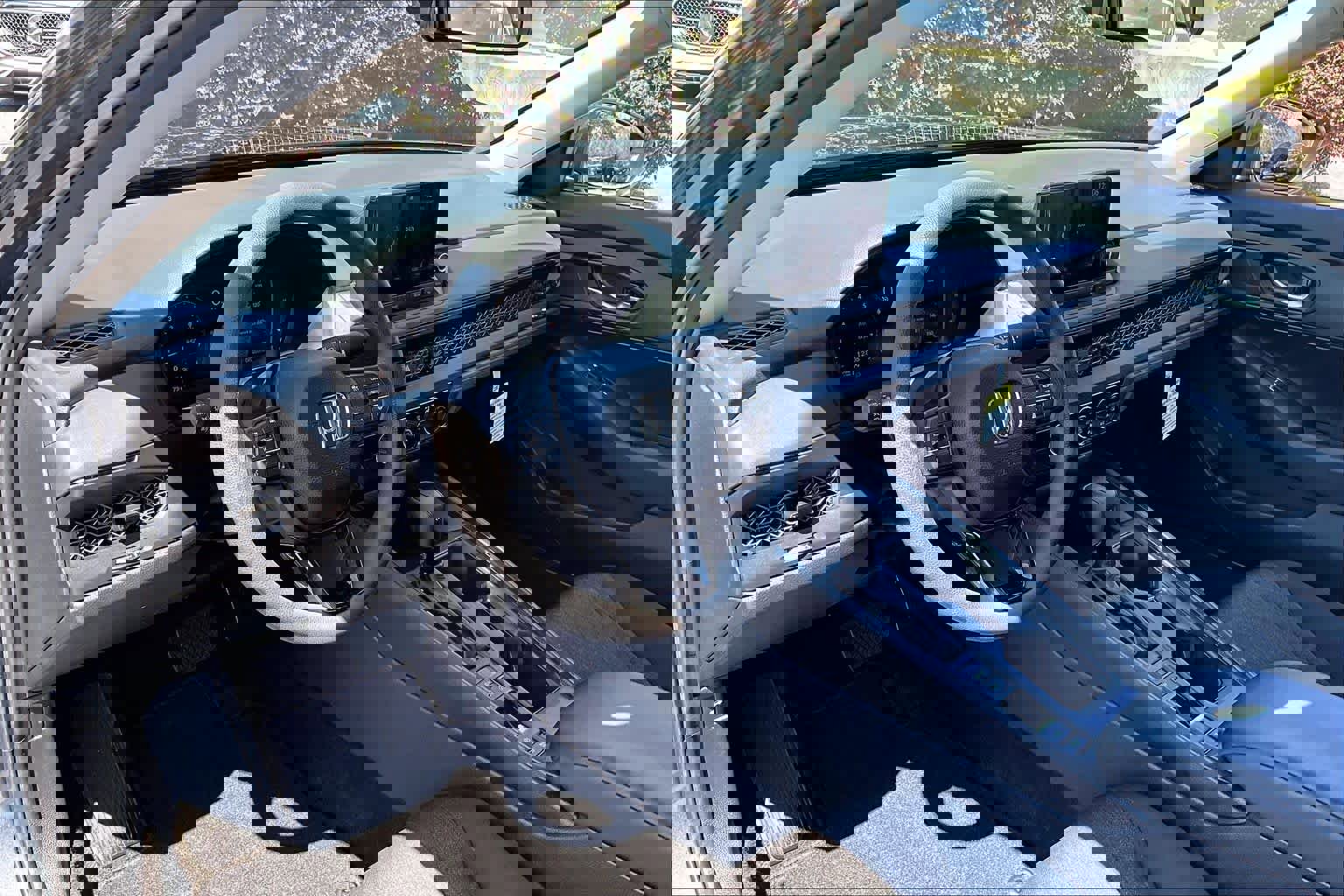 Used 2025 Honda Accord LX image 17