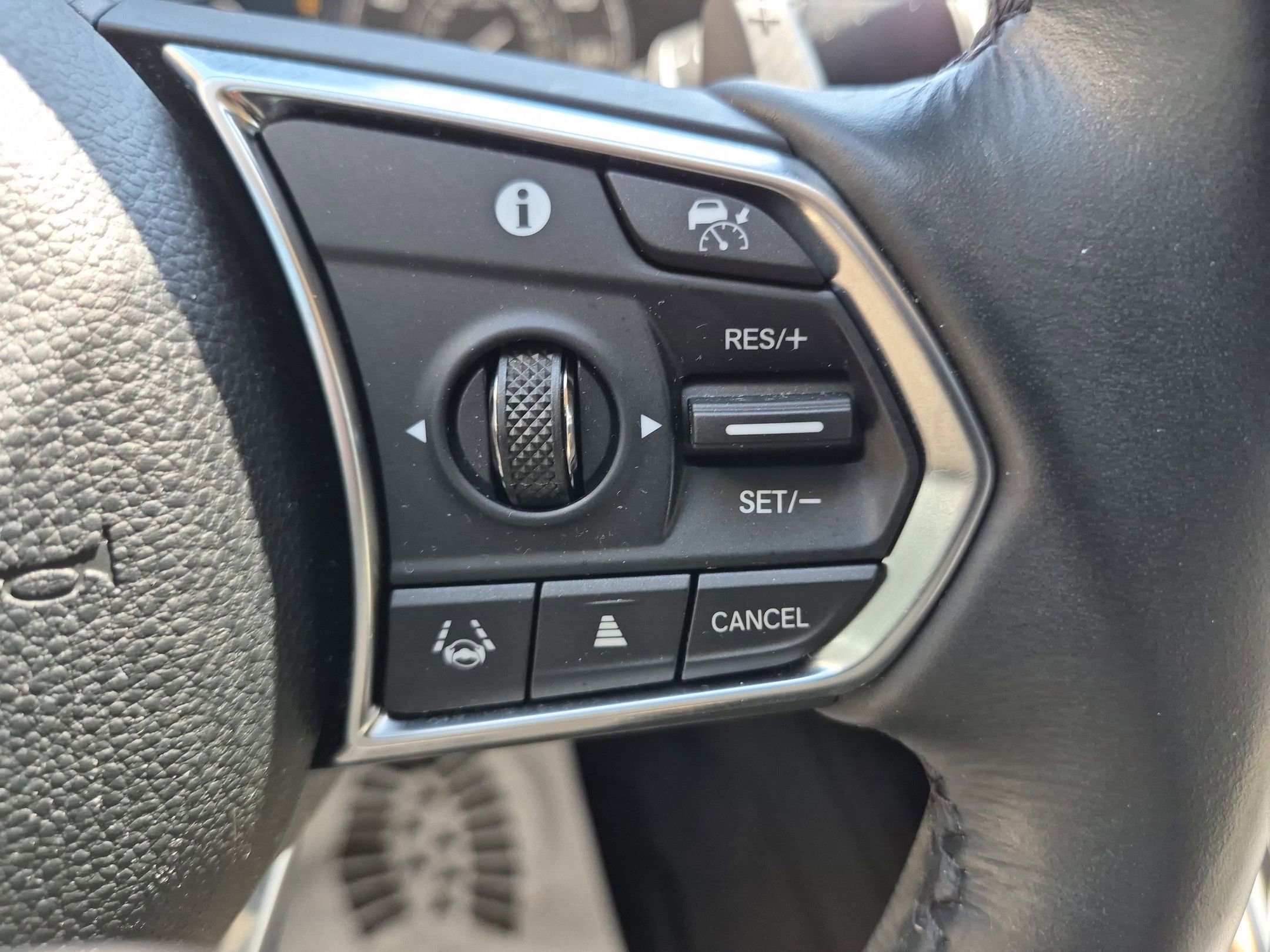 Used 2023 Acura TLX FWD image 23