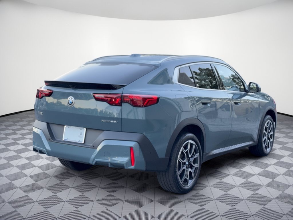 Certified 2026 BMW X2 xDrive28i AWD/4WD image 9