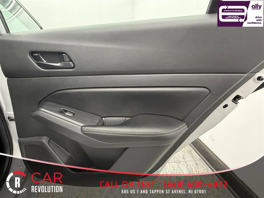 Used 2024 Nissan Altima 2.5 SV FWD image 47
