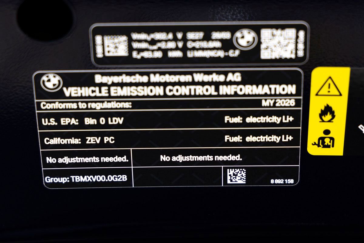 New 2026 BMW i4 eDrive40 RWD image 36
