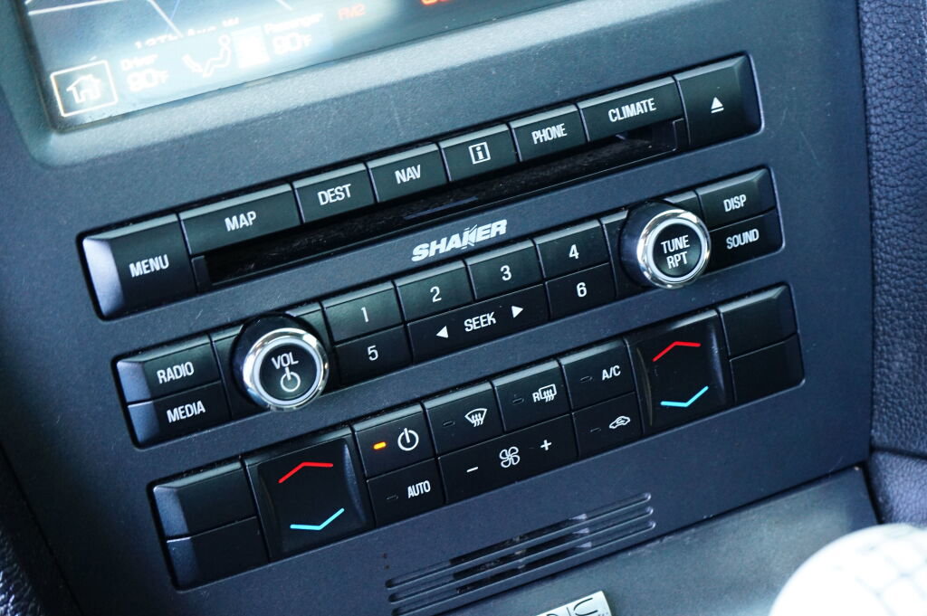 Used 2012 Ford Mustang Shelby GT500 w/ SVT Performance Pkg image 31