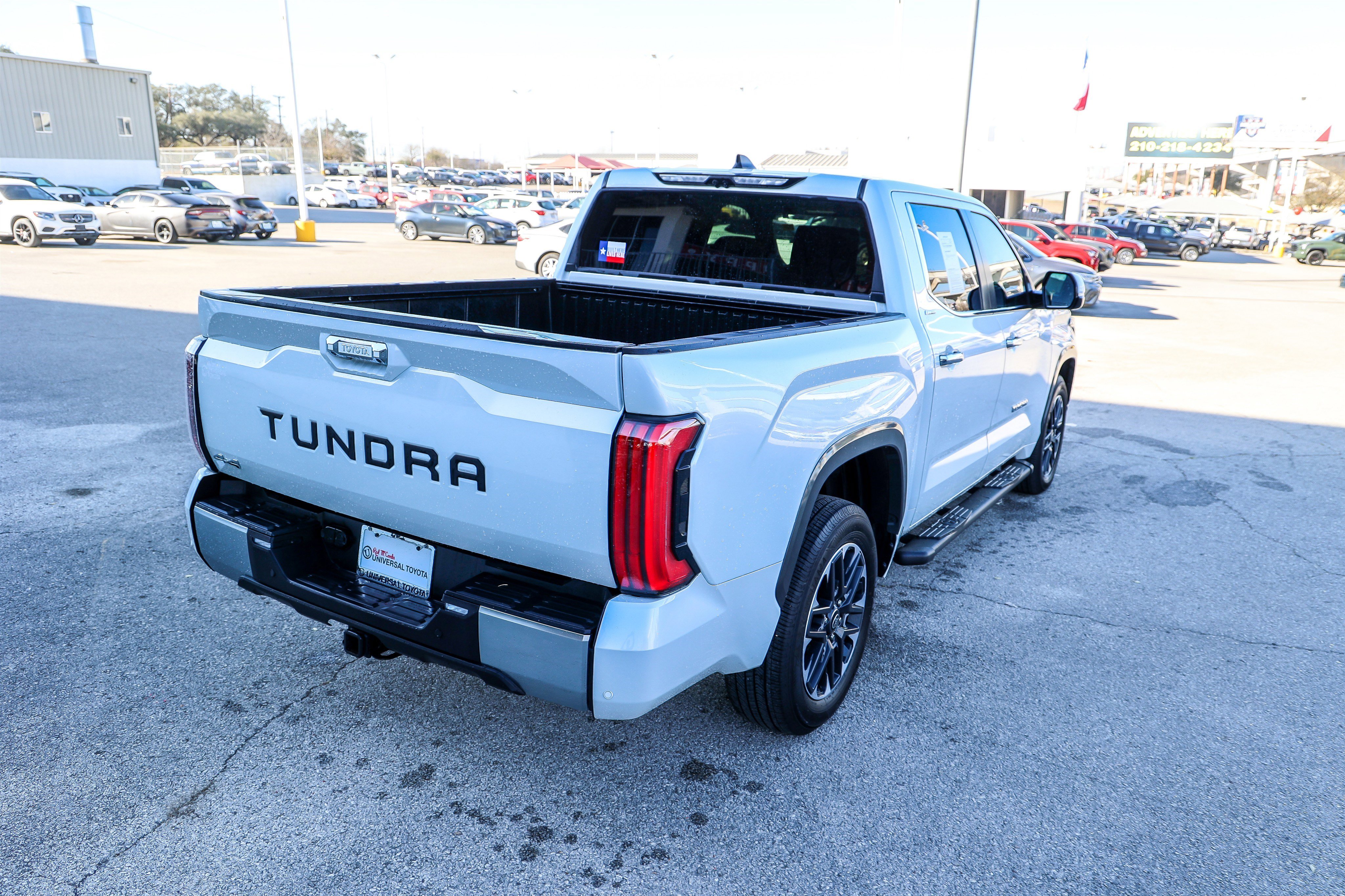 Used 2025 Toyota Tundra Limited image 7