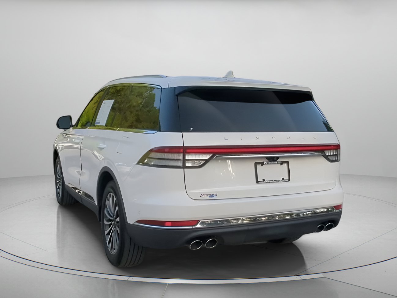 Used 2023 Lincoln Aviator Reserve w/ Equipment Group 201A RWD image 22