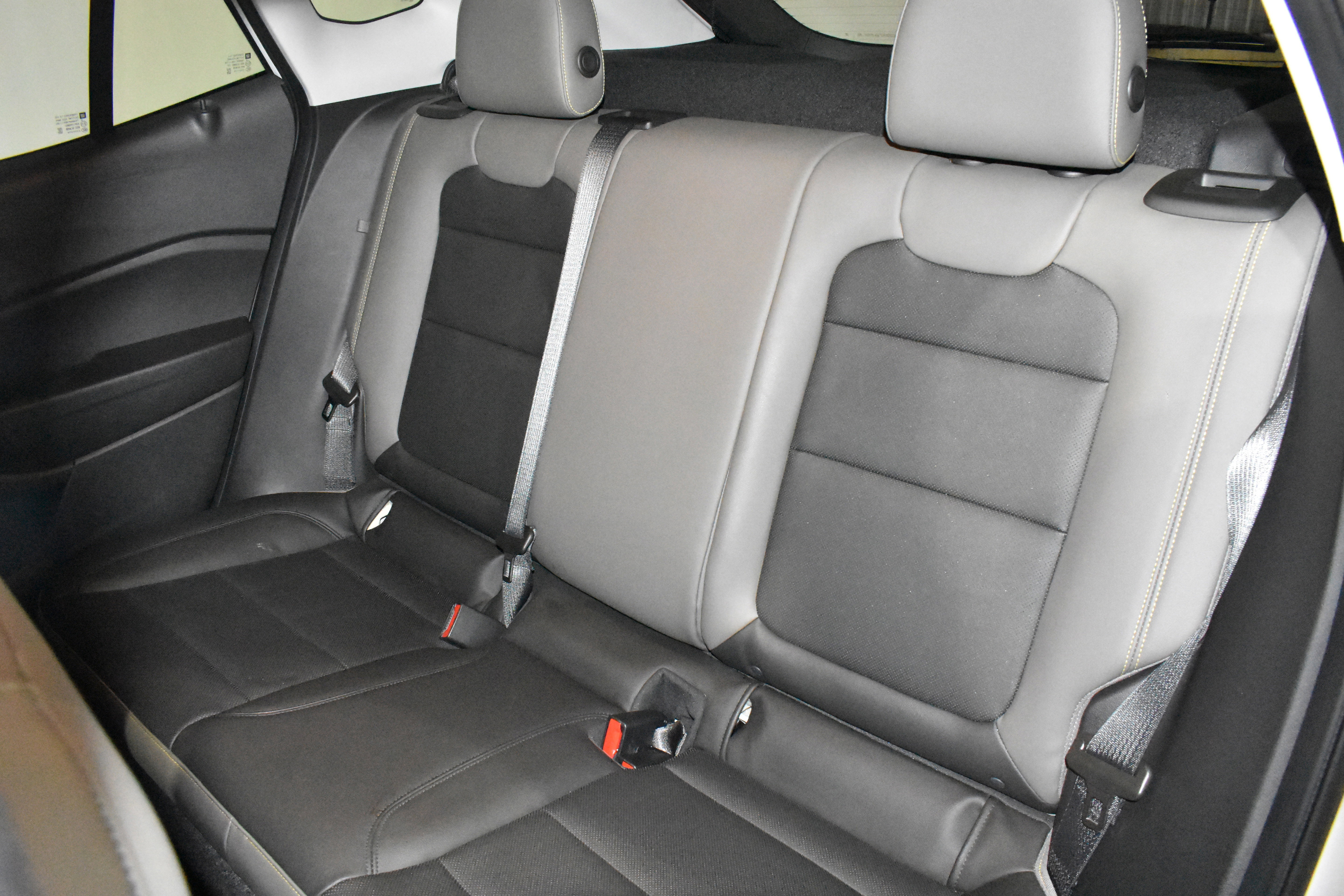 Used 2025 Chevrolet Trax ACTIV w/ Driver Confidence Package FWD image 27