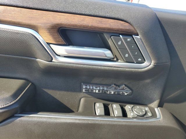 Used 2023 Chevrolet Silverado 1500 High Country w/ High Country Premium Package image 23