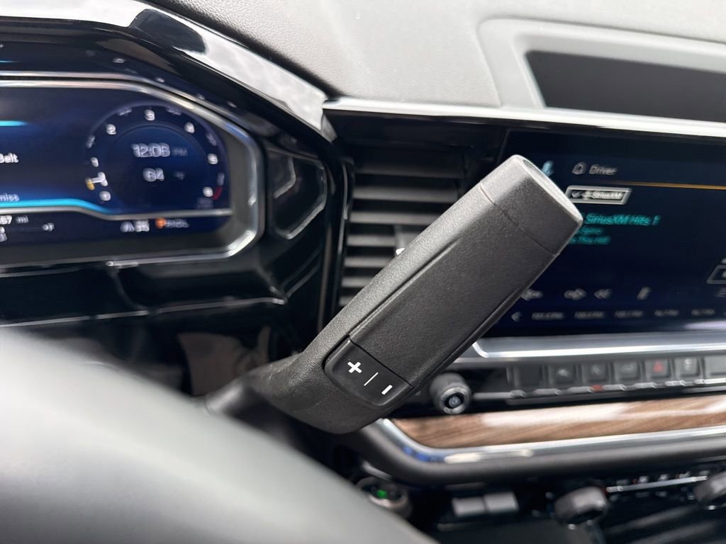 Used 2025 Chevrolet Silverado 1500 LT image 17