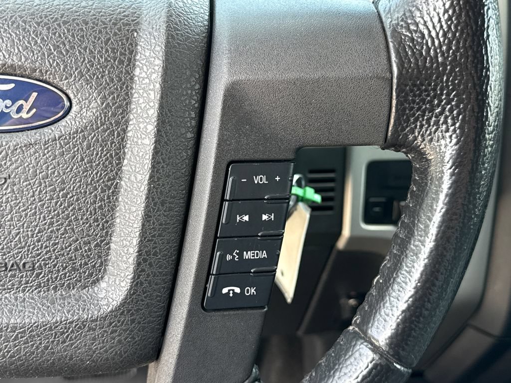Used 2013 Ford F150 XLT w/ XLT Chrome Pkg AWD/4WD image 16