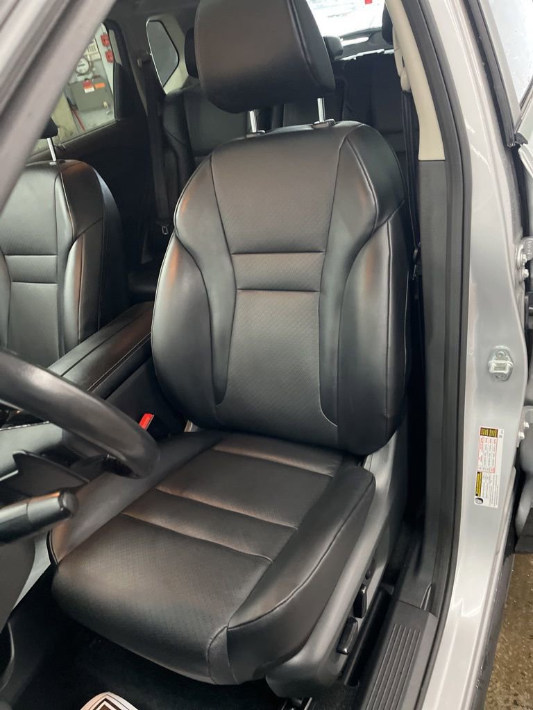 Certified 2023 Nissan Rogue SV w/ SV Premium B Package AWD/4WD image 26