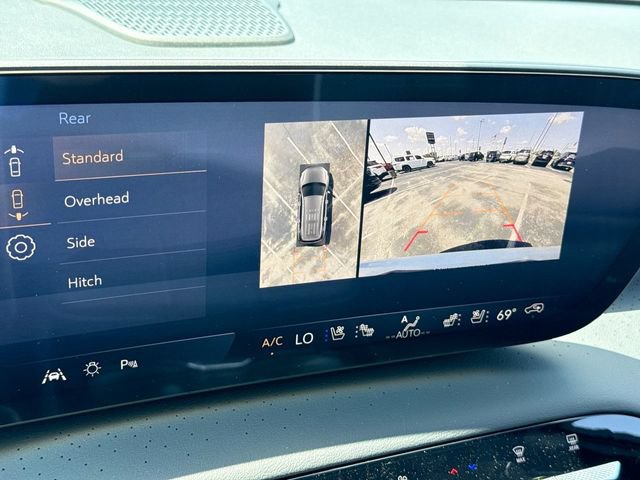 New 2026 Buick Enclave Avenir w/ Super Cruise Package AWD/4WD image 17