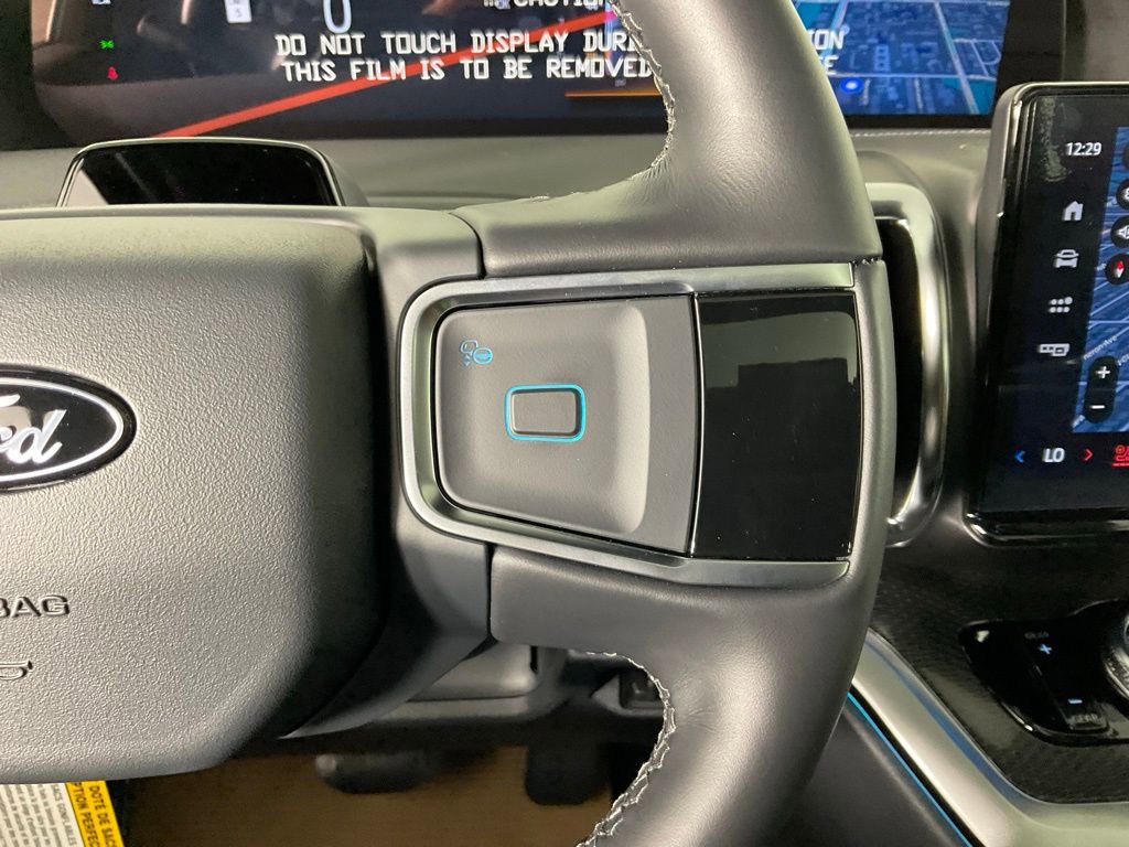 New 2026 Ford Expedition Platinum w/ Stealth Appearance Package image 25