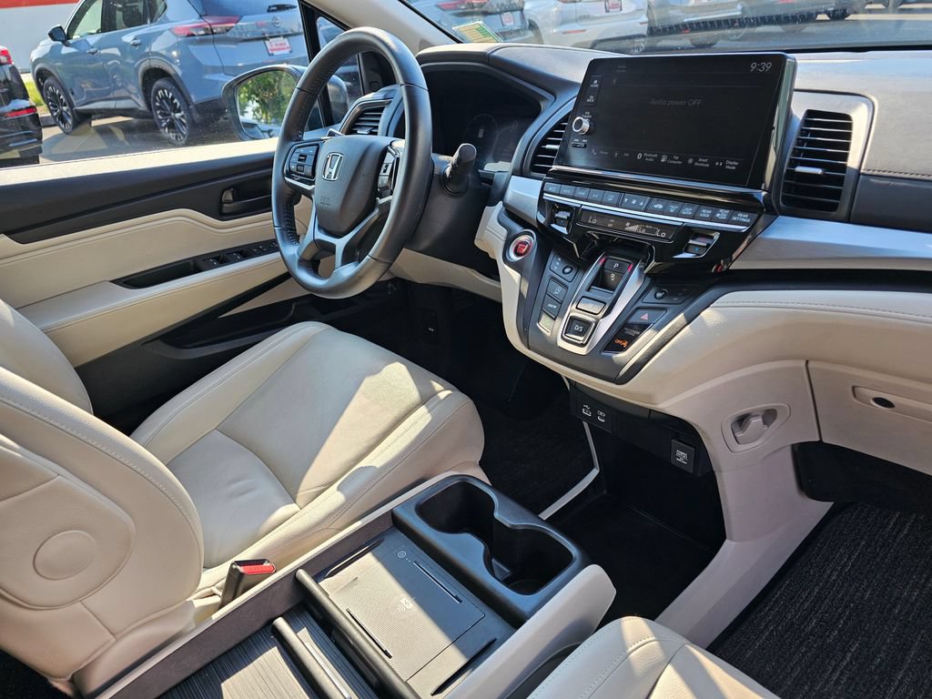 Used 2025 Honda Odyssey EX-L image 11