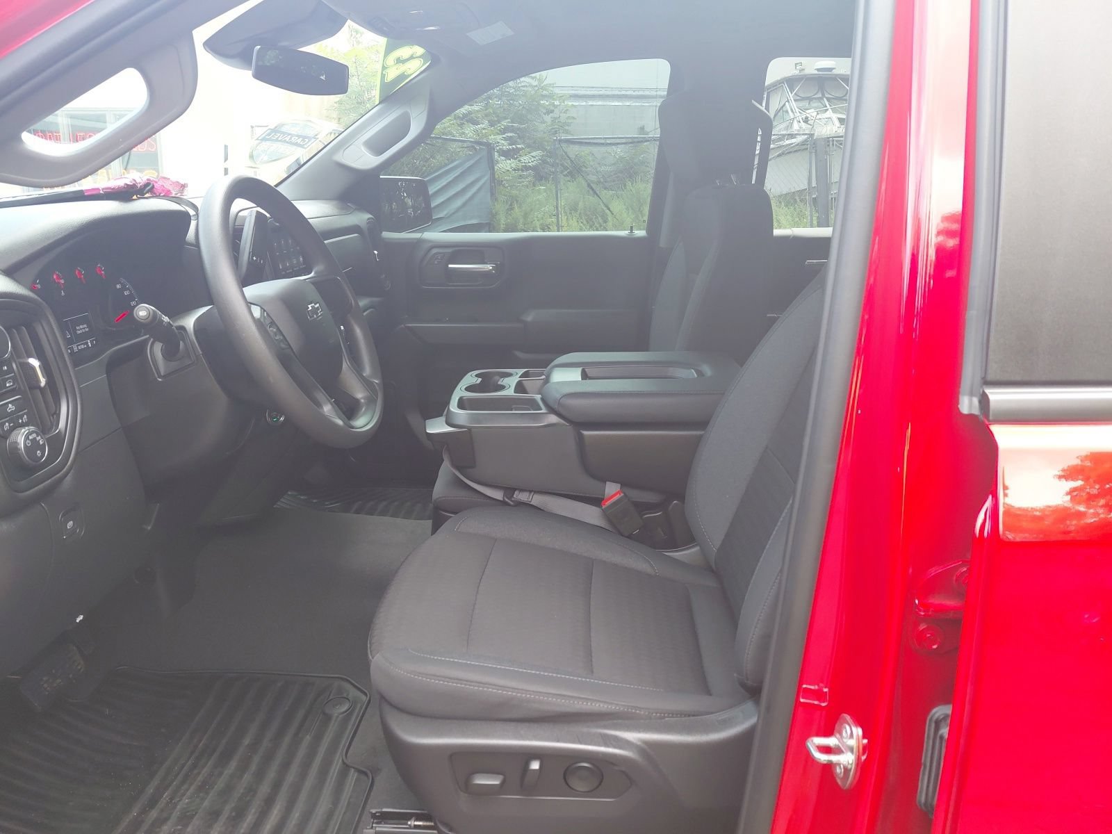 Used 2024 Chevrolet Silverado 1500 Custom w/ Rally Edition AWD/4WD image 2
