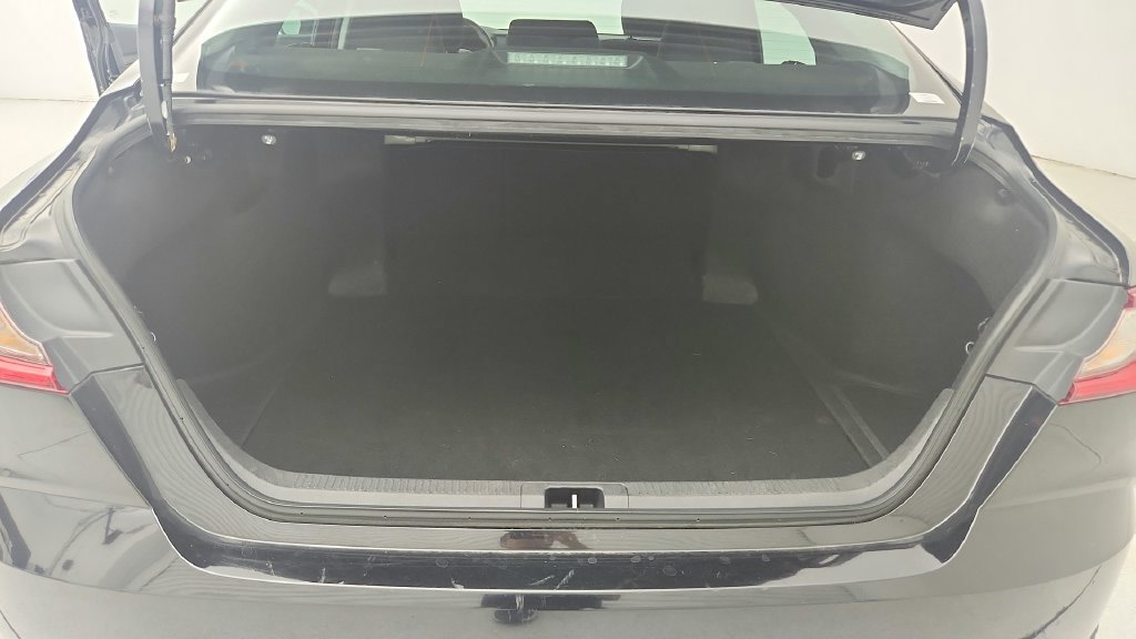 Used 2025 Toyota Camry LE FWD image 23