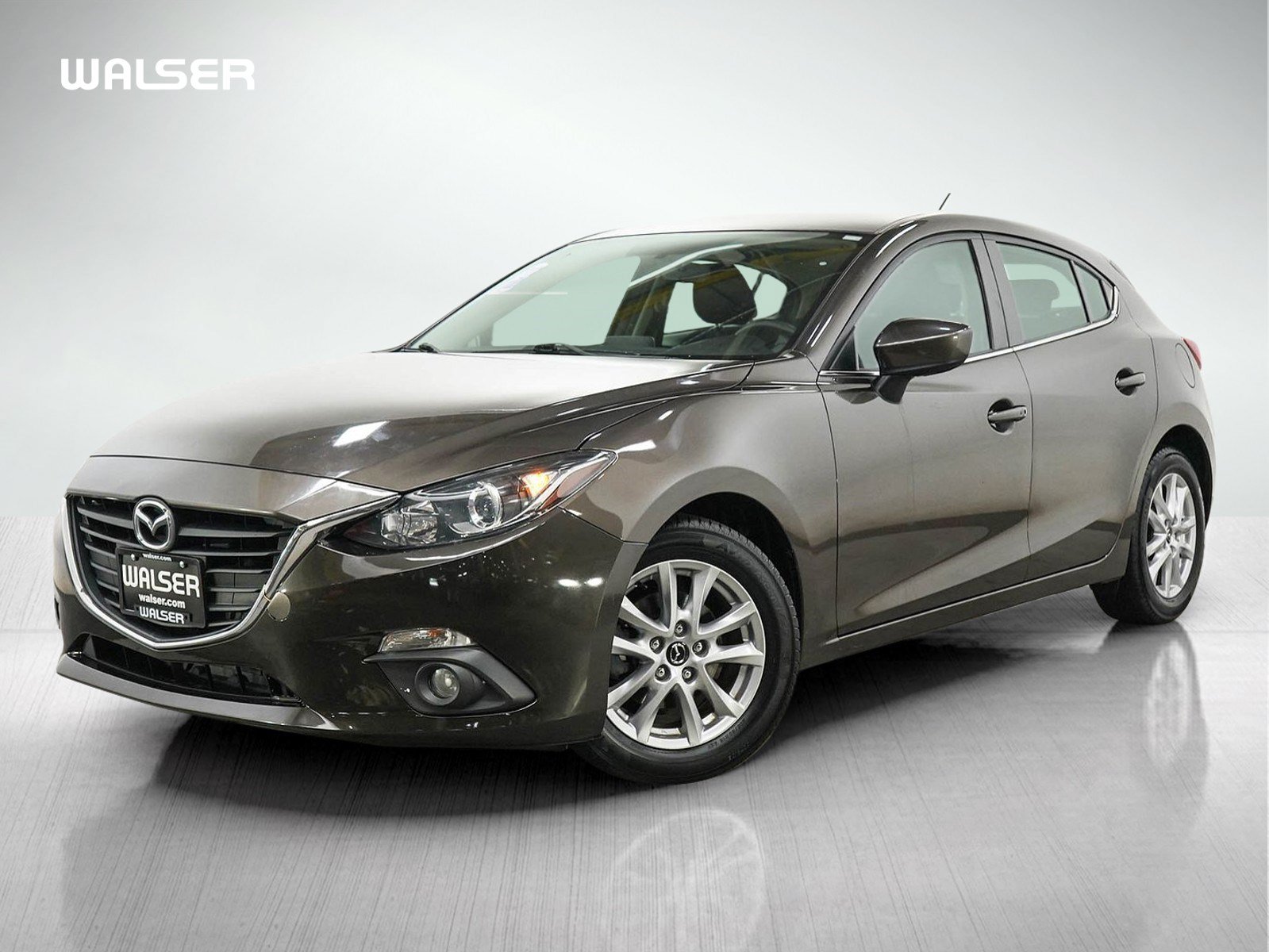 Used 2015 MAZDA MAZDA3 i Touring FWD image 1