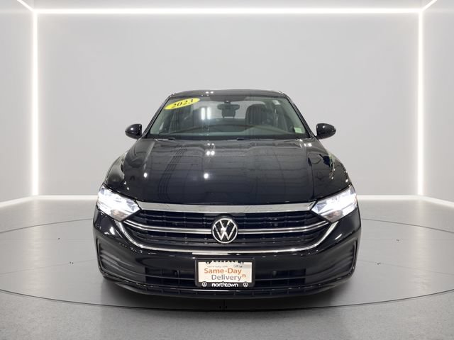 Used 2023 Volkswagen Jetta S FWD image 4