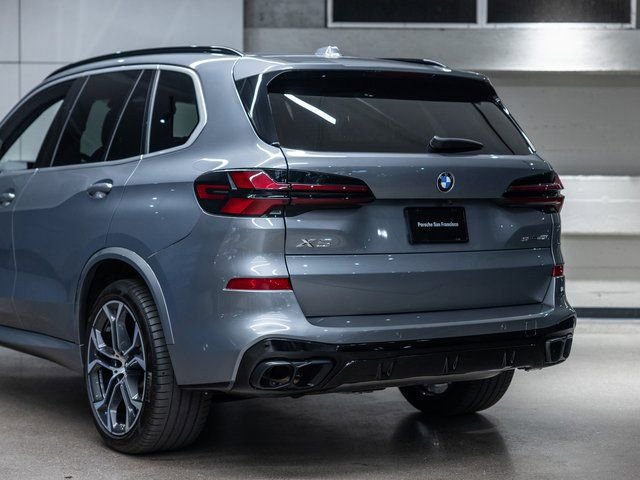 Used 2024 BMW X5 sDrive40i w/ M Sport Package image 23